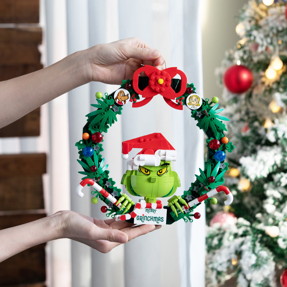 Grinch Wreath