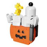 Snoopy on Pumpkin