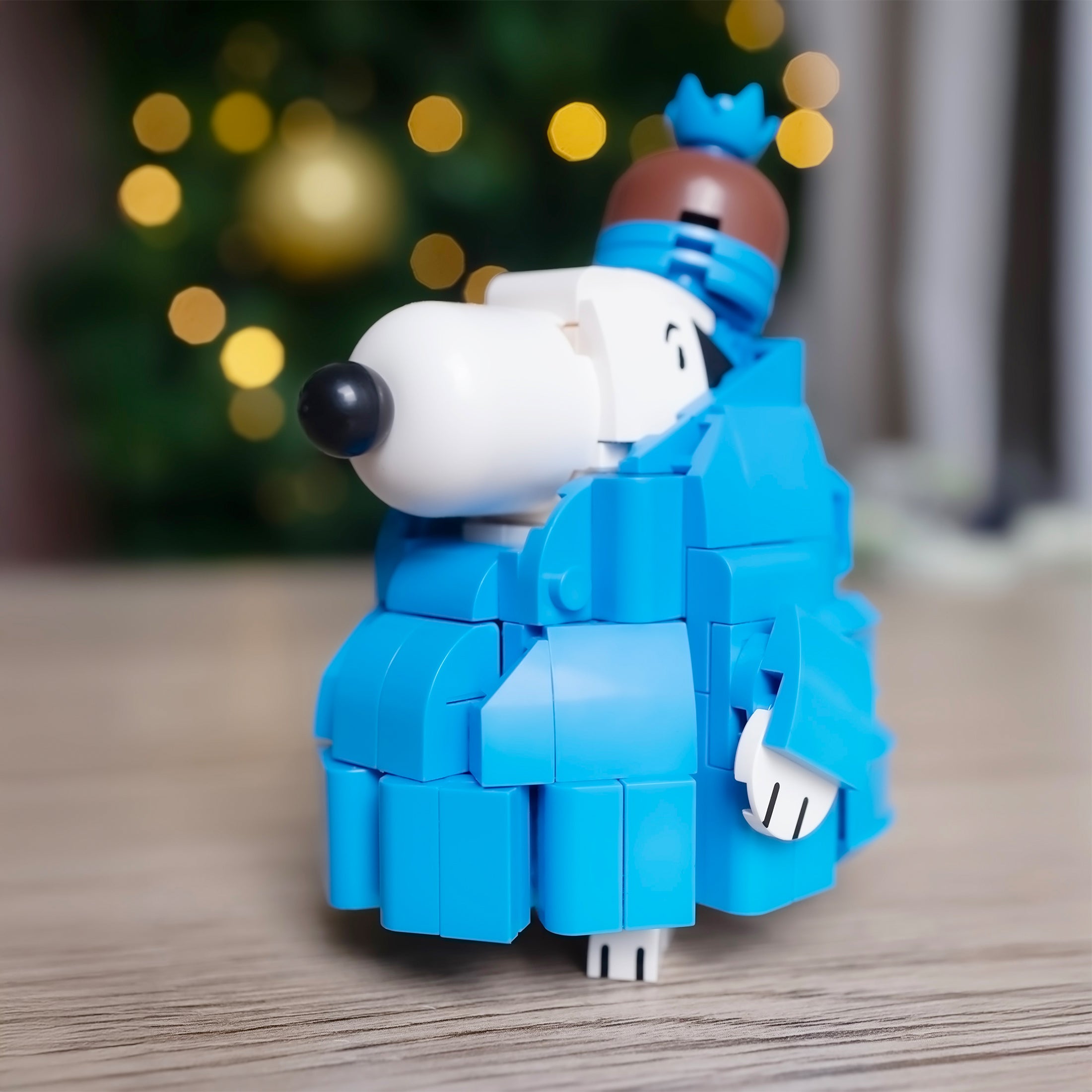 Brickcraft Peanuts Snoopy with Puffer Jacket Building Kit – 188 Pieces