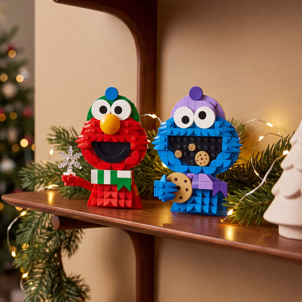 2 Pack Cookie and Elmo Decorations