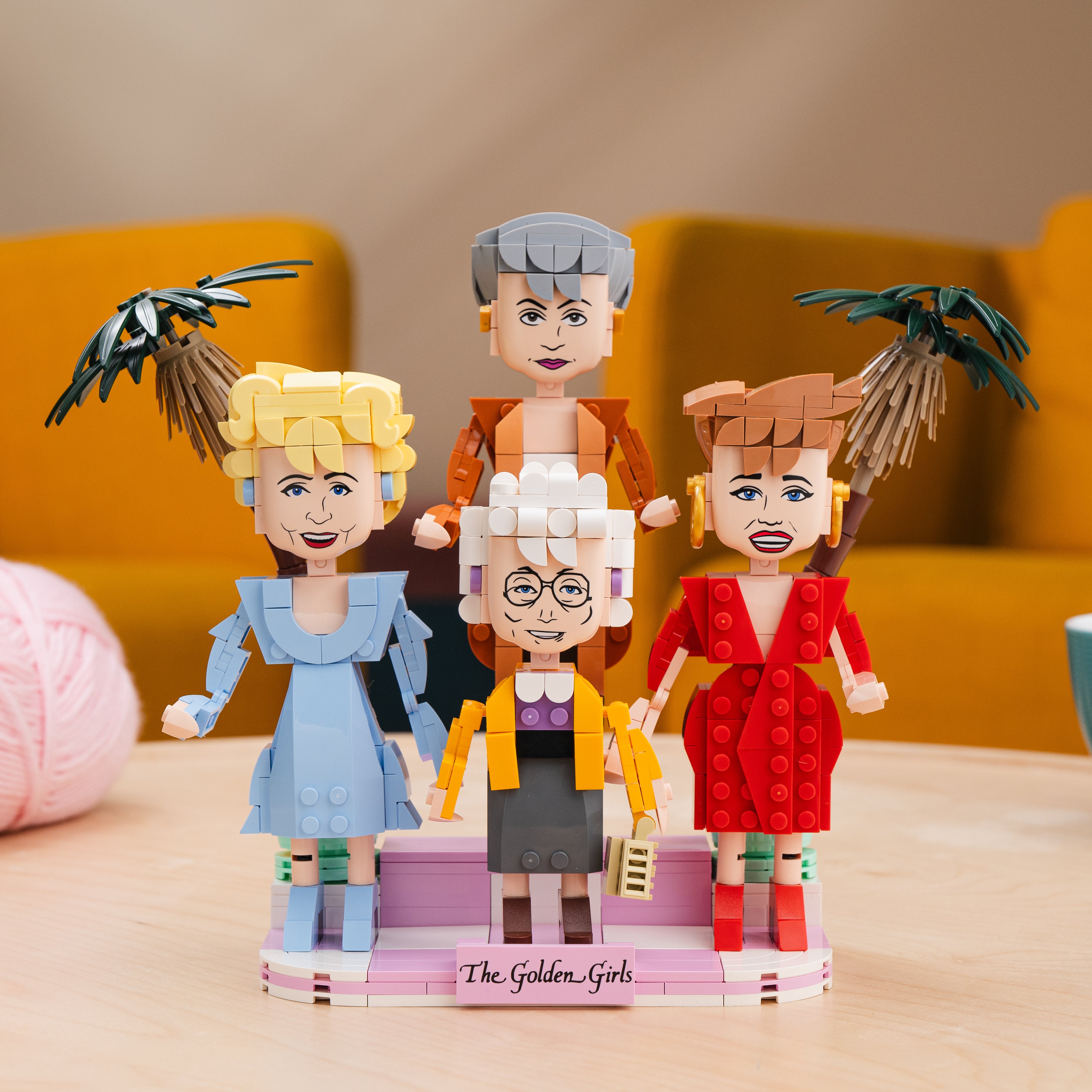 Brickcraft x The Golden Girls Building Kit - 734 Pieces