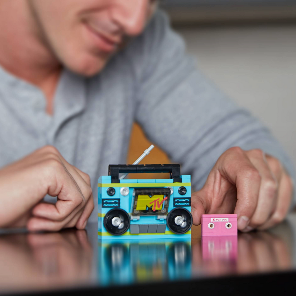 Nov Box Boom Brickcraft x MTV Boom Box Brick Building Set – 96 Piece Kit